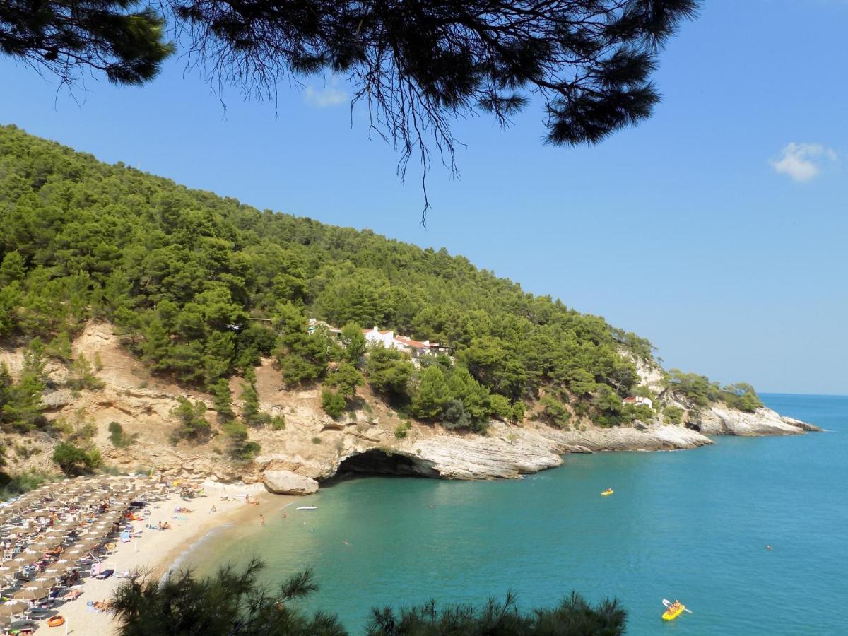 Villetta Roberto Le Macine Di Charme - Pugnochiuso Resort เวียสเต ภายนอก รูปภาพ